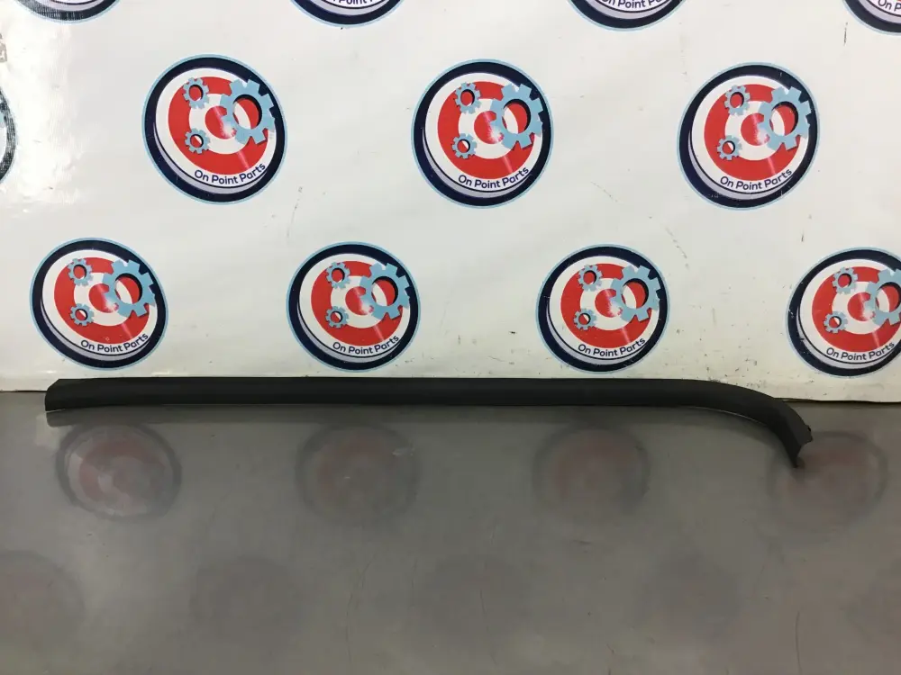 2005 Infiniti G35 Passenger Right Door Threshold Sill Trim OEM 22BC0D7