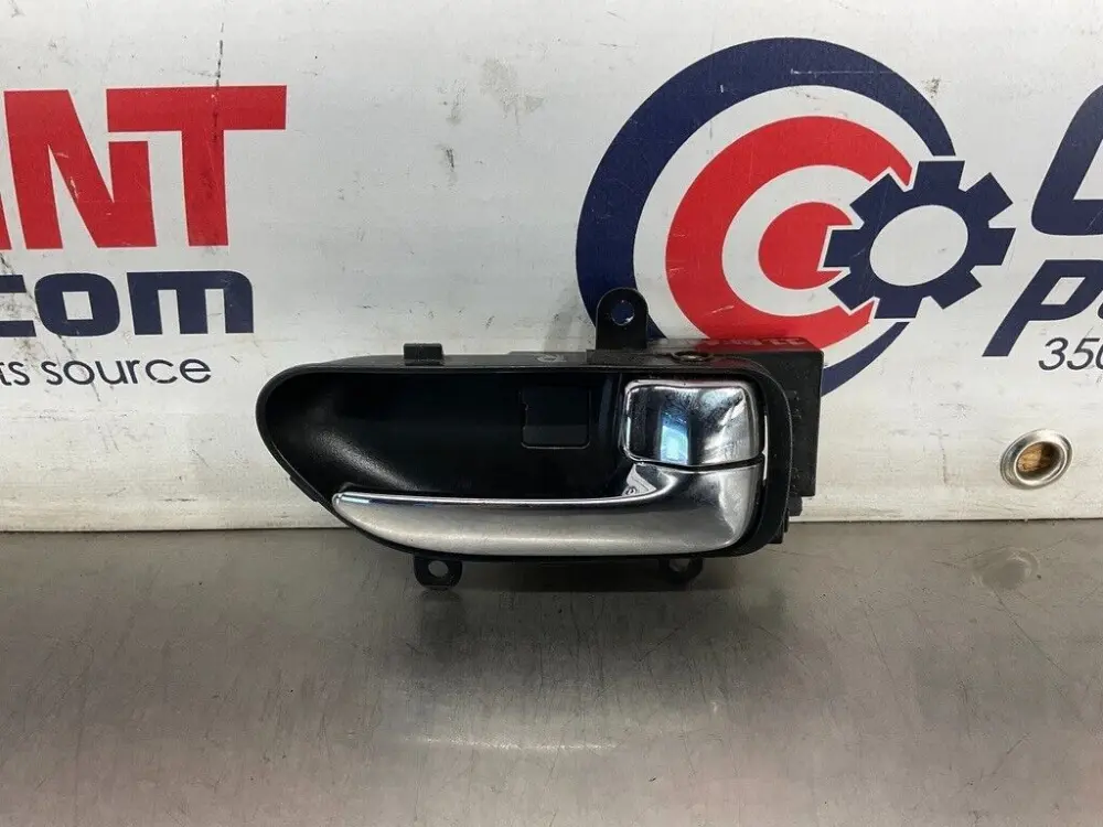 2005 Infiniti G35 Passenger Right Front Interior Door Handle OEM 11BFMEE