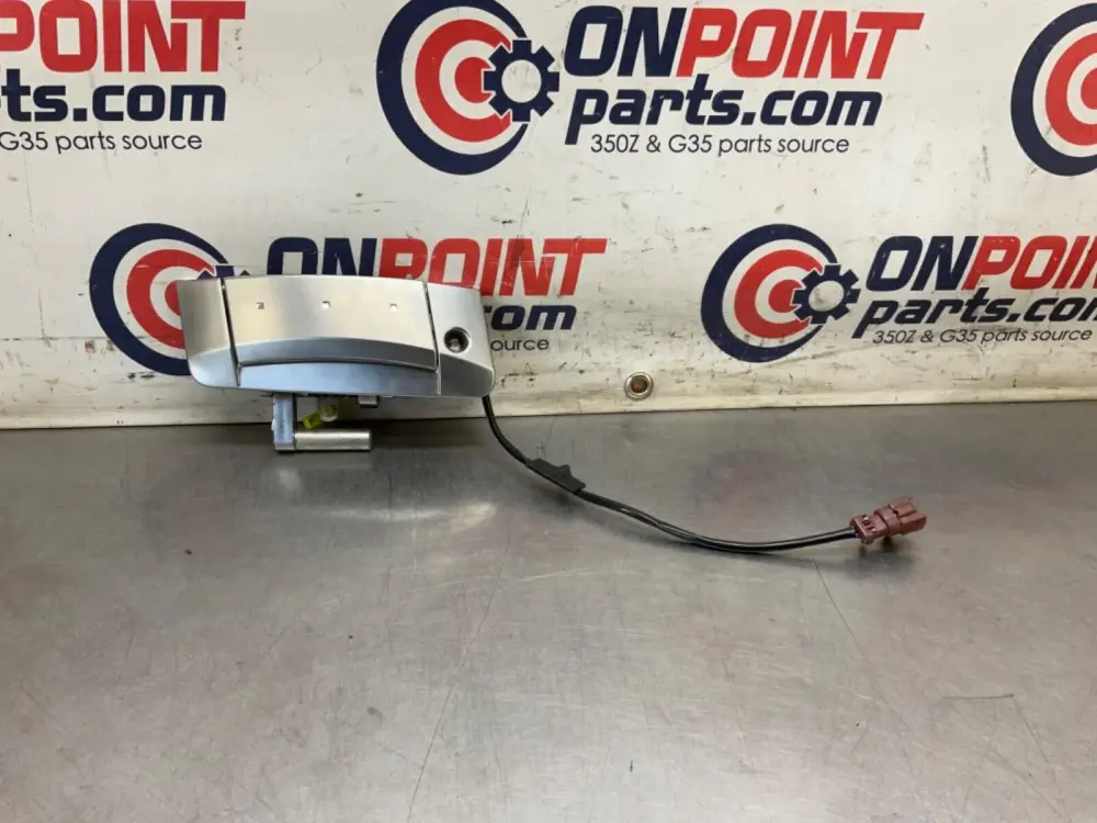 2005 Nissan Z33 350Z Driver Left Exterior Door Handle OEM 24BHQEA