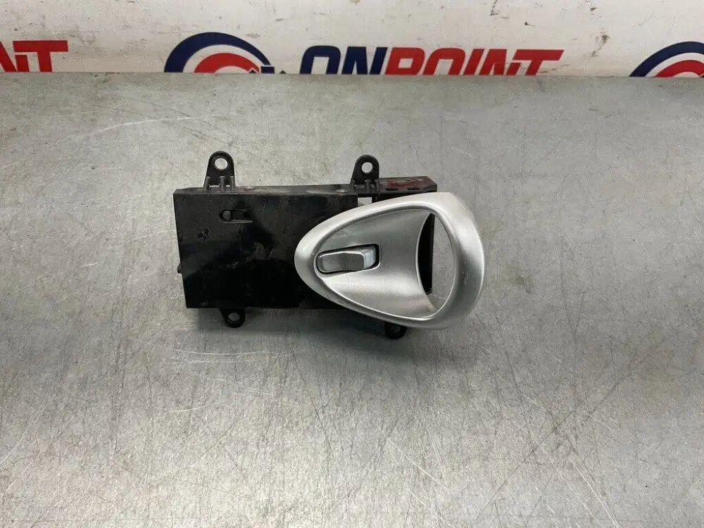 2005 Nissan Z33 350Z Passenger Right Interior Door Handle OEM 15BDBFE