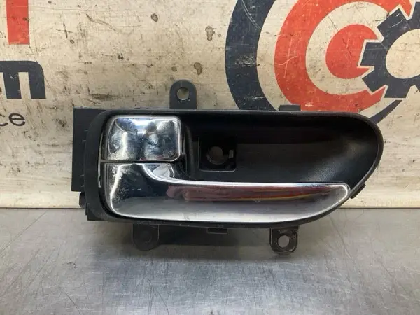 2006 Infiniti V35 G35 Front Driver Interior Door Handle Oem 13Bbega