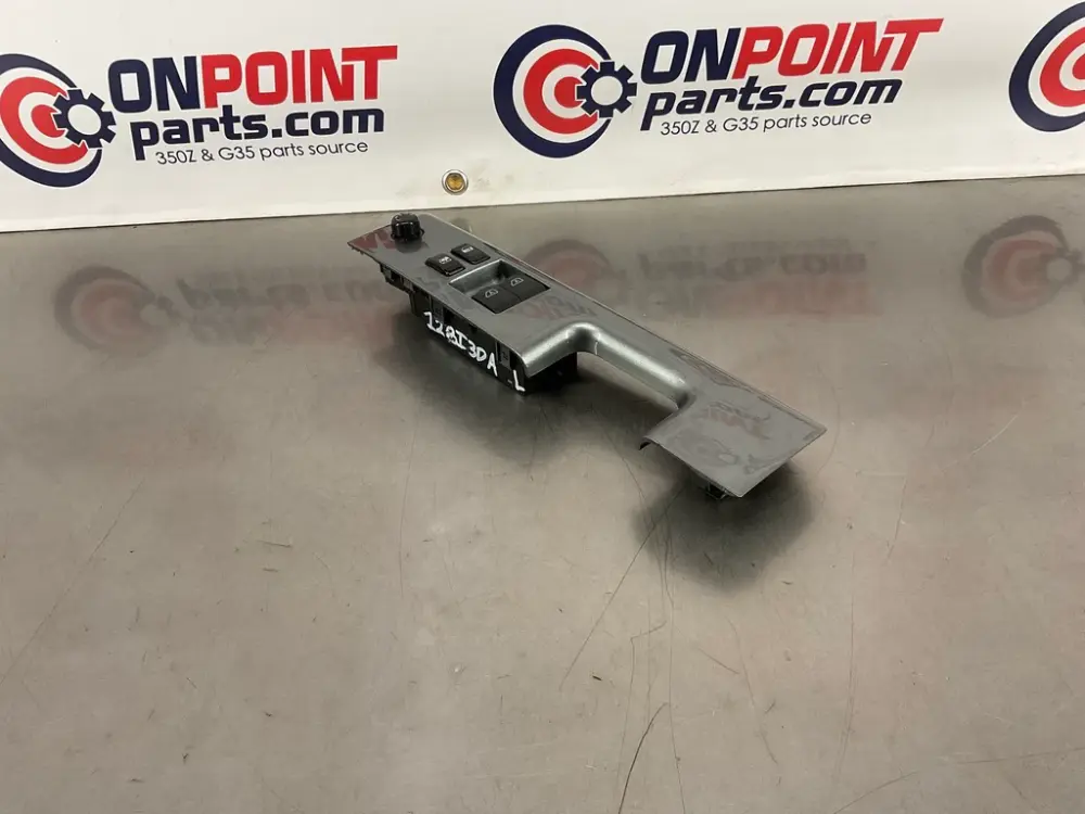 2006 Nissan 350Z Driver Left Door Master Window Lock Switch OEM 12BI3DA