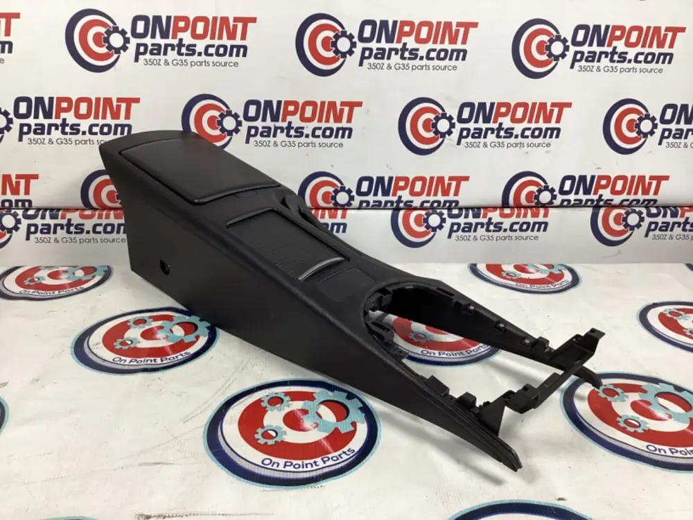 2007 Nissan Z33 350Z Center Console Armrest Cubby Hand-powered OEM 21BGKE8