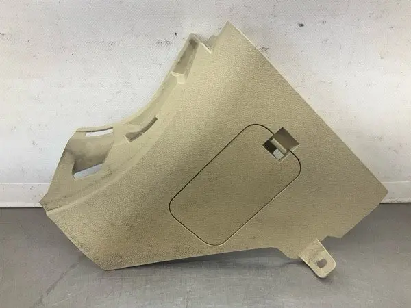 2008 Infiniti V36 G37 Front Driver Lower Kick Fuse Panel Trim Oem 22Bd8Ga