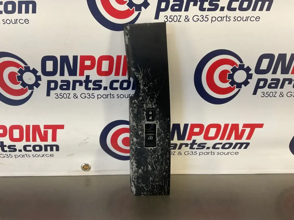 2008 Nissan 350Z Passenger Right Window Door Lock Switches Trim OEM 23BJMDE