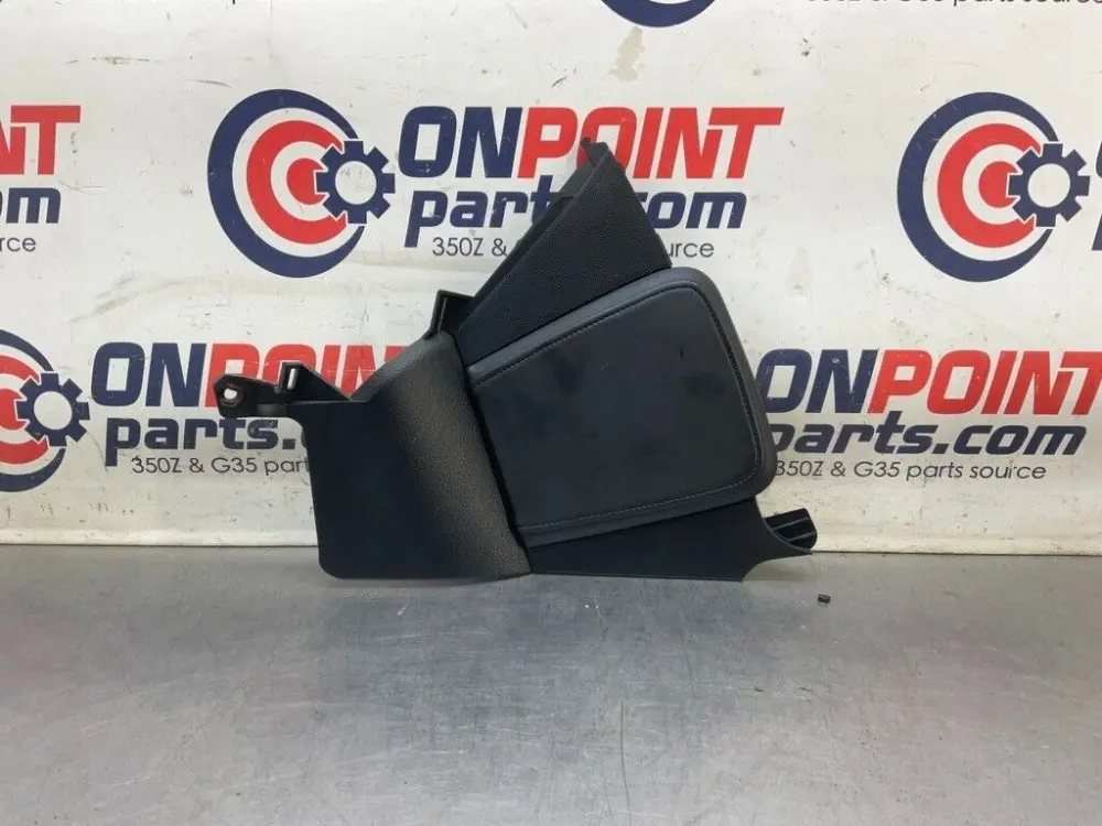 2008 Nissan Z33 350Z Driver Left Center Console Knee Panel 68135 OEM 24BBTFC