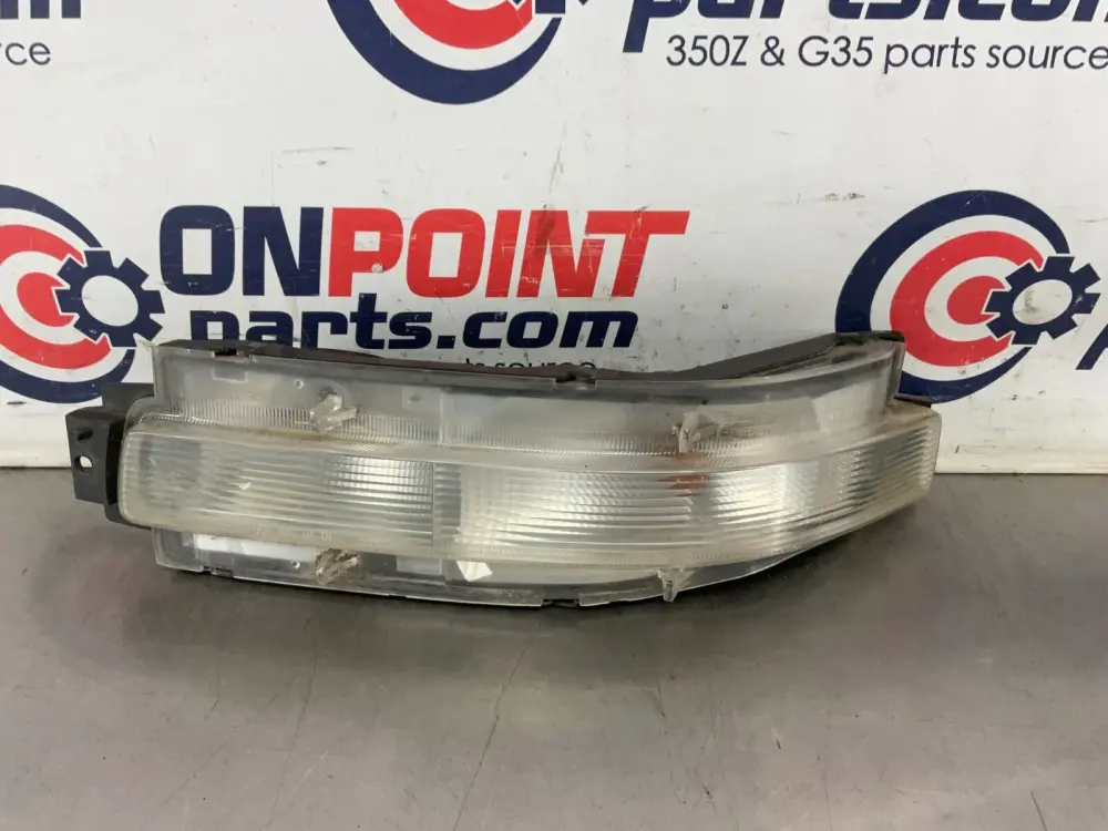 2004 Nissan 350Z Passenger Right Rear Bumper Turn Signal OEM 25BF9EK