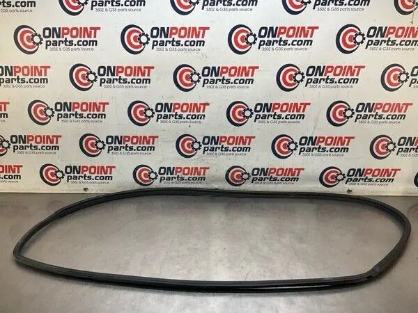2003 Nissan Z33 350Z Driver Door Frame Weatherstrip Seal Oem 13Benfg