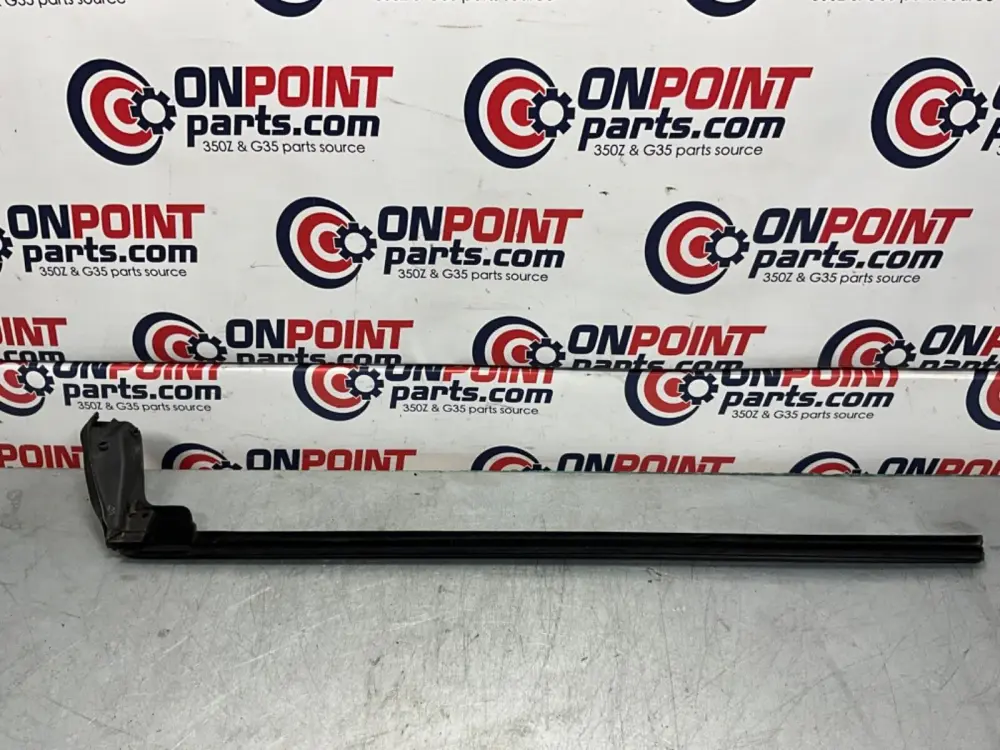 2009 BMW E92 335i Driver Left Coupe Inner Door Window Belt Weather OEM 21BA4F7