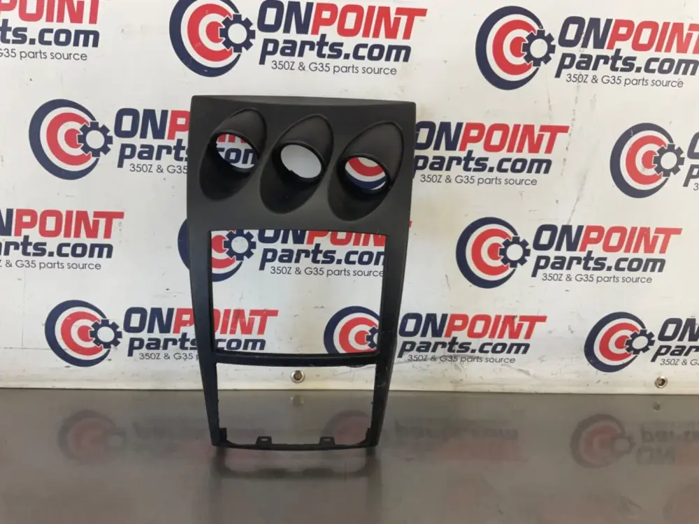 2004 Nissan 350Z Center Dash Bezel Trim 68260 OEM 14BEQE7