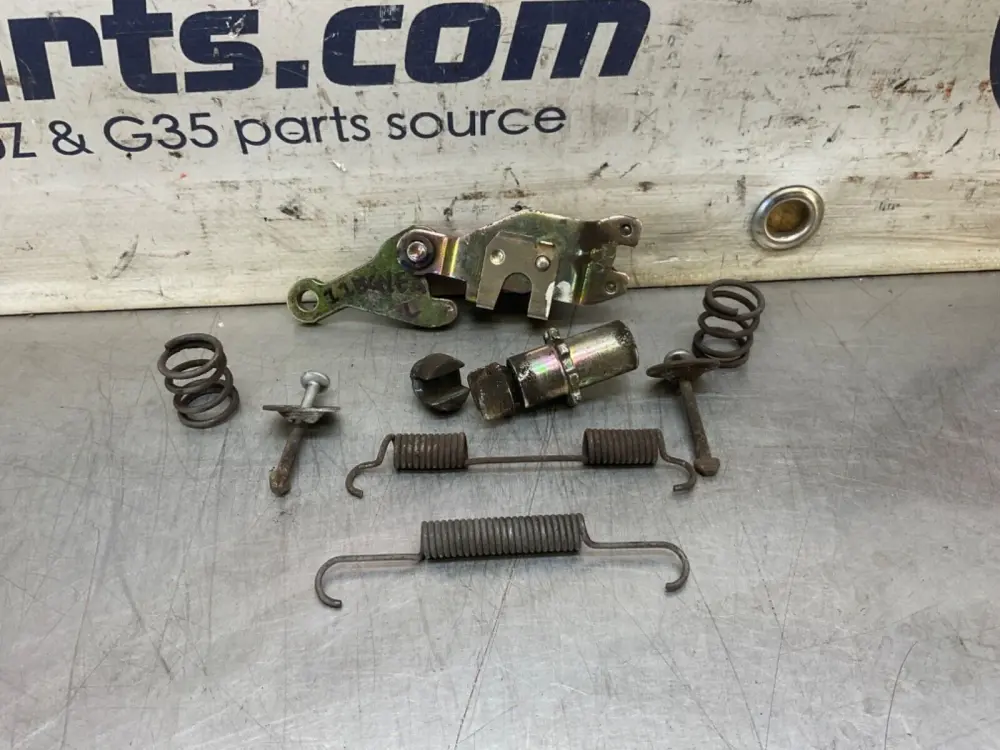 2007 Infiniti V35 G35 Driver Left Rear Emergency Brake Hardware OEM 11BGYEA