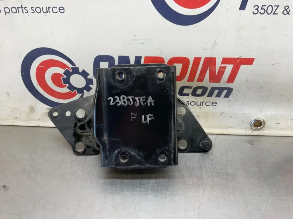 2006 Nissan Z33 350Z Driver Left Front Bumper Attach Bracket OEM 23BJJEA