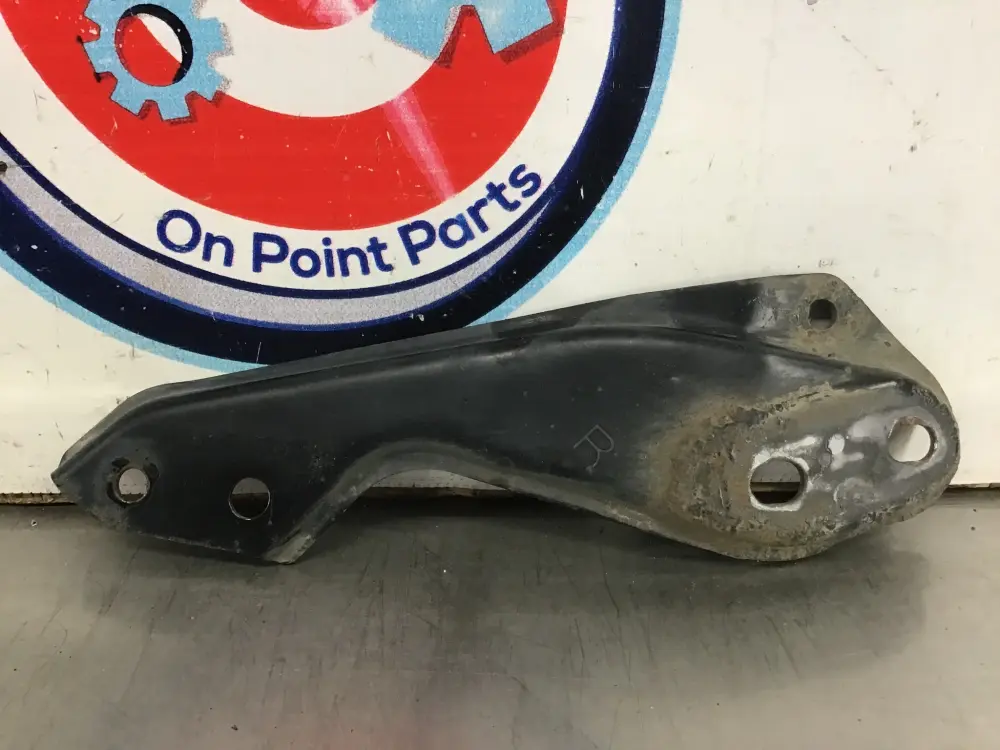 2003 Nissan 350Z Passenger Right Upper Headlight Basket Bracket OEM 0BEECE