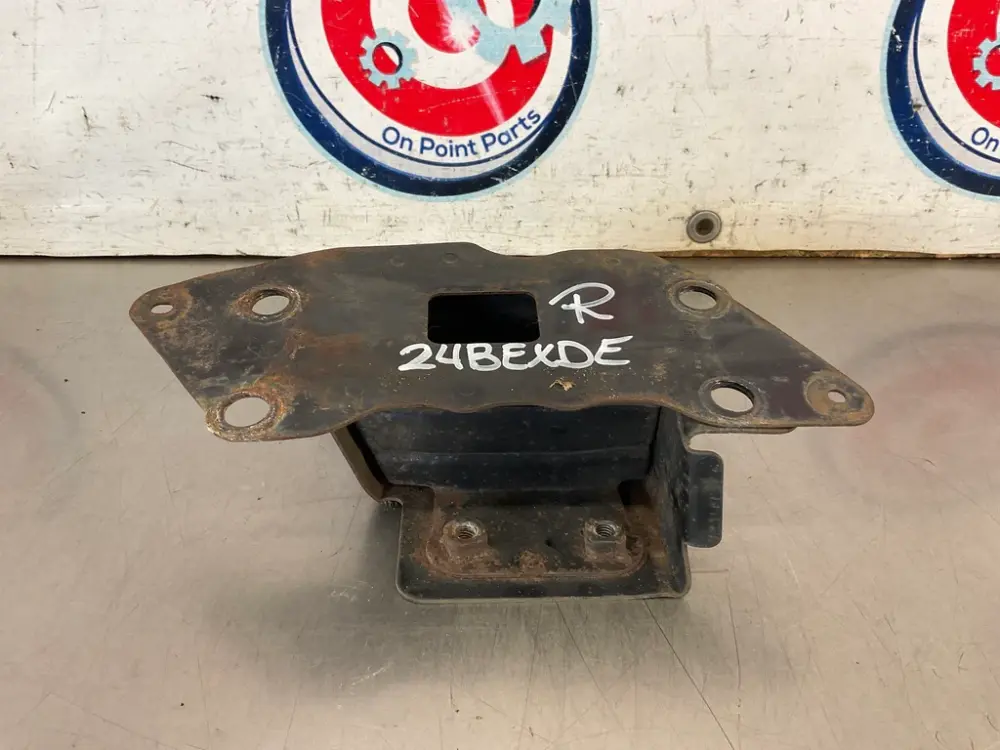 2006 Infiniti G35 Passenger Right Front Bumper Impact Bracket OEM 24BEXDE