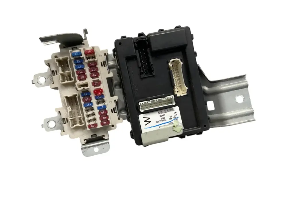 04-06 G35 Bcm Body Control Module Self-acting Fuse Panel 284B1Ac700 Oem K1F