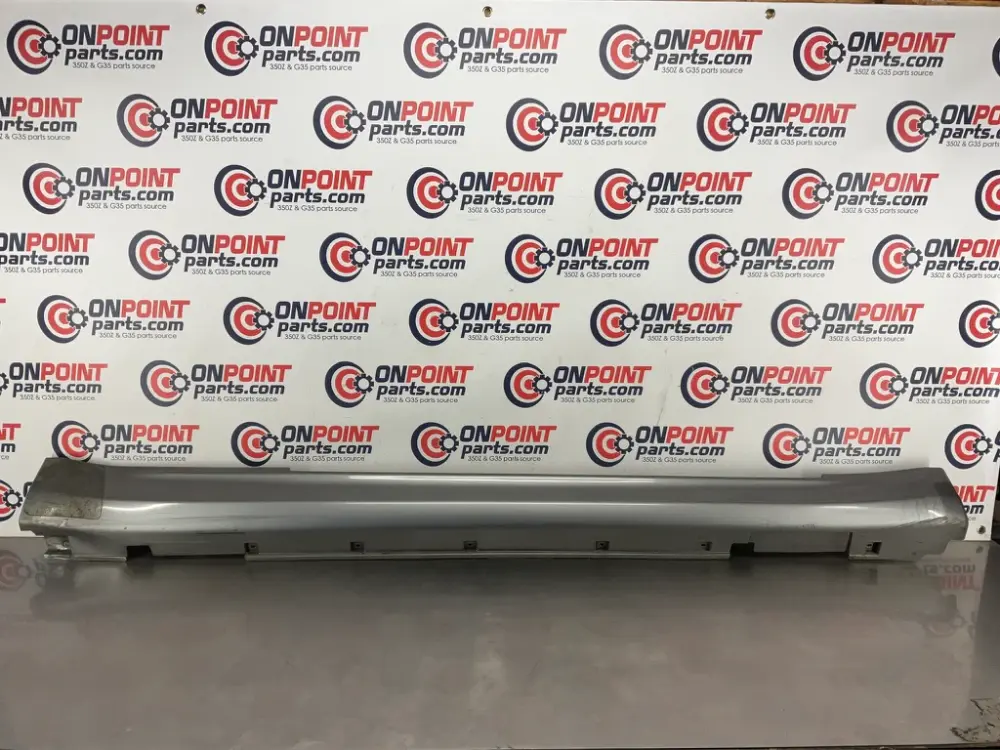 2003 Infiniti G35 Passenger Right Rocker Panel Side Skirt 76850 OEM 13BEWE5
