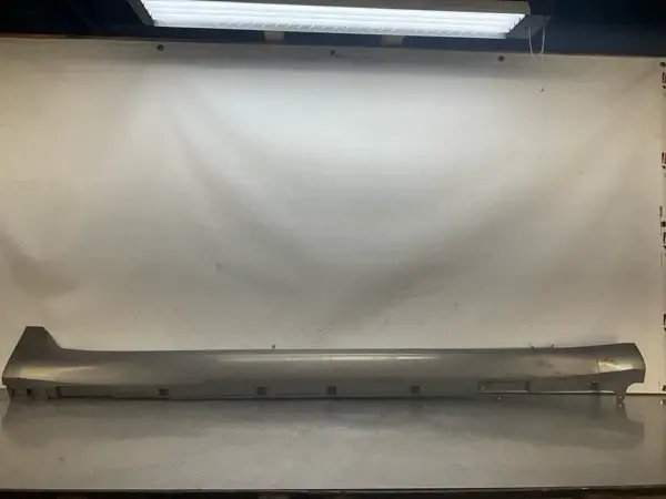 2008 Infiniti V35 G35X Passenger Rocker Panel Side Skirt Oem 15Bd0G5