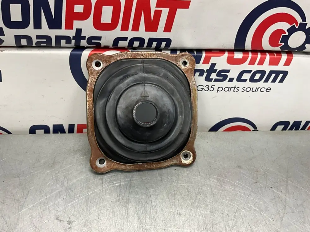 2005 Infiniti V35 G35 Hand-crank Rubber Shift Boot Insulator Bracket OEM 13BJXEC