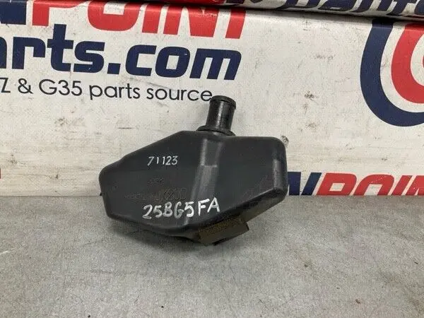 2008 Infiniti V36 G37 Front Driver Air Intake Cleaner Baffles Oem 25Bg5Fa