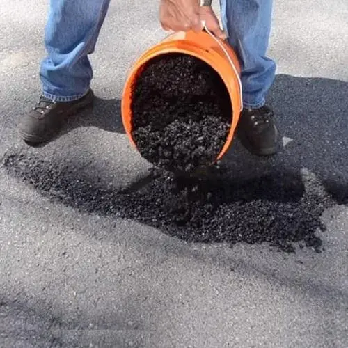 Tarmac Pothole Repair / Frosty Tar (25kg) Filling Properties