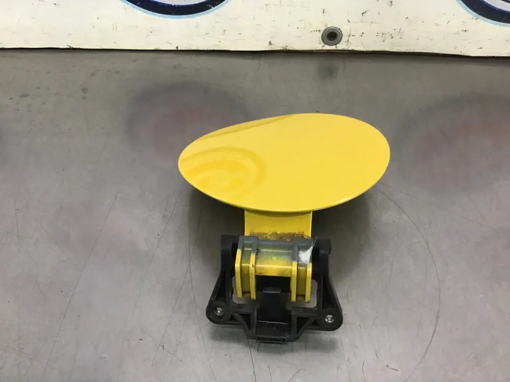 2005 Nissan 350Z Gas Fuel Door OEM 15BB8DE