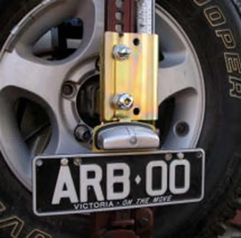 ARB Hi Lift Mount W Carrier