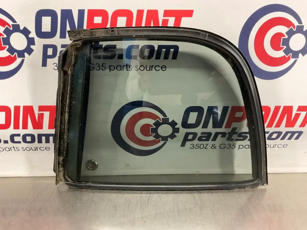 03-06 Infiniti G35 Sedan Passenger RH Rear Quarter Glass 82262AL502 OEM 25BJ1D1