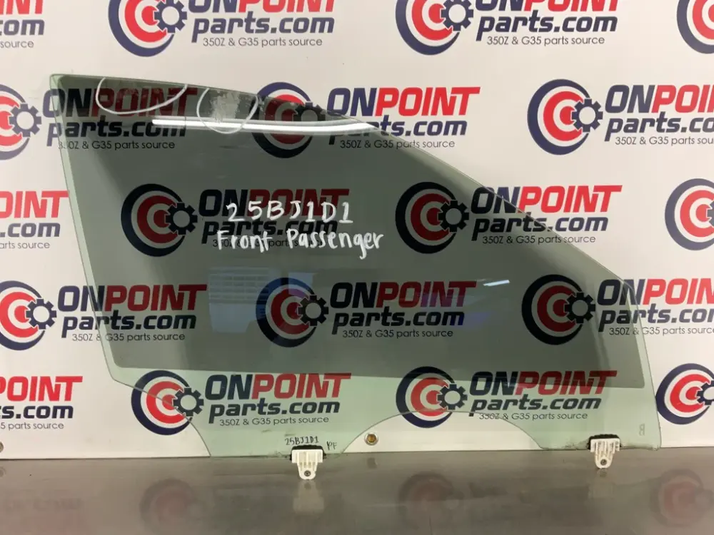 03-06 Infiniti G35 Sedan Right Front Door Window Glass 80300AL512 OEM 25BJ1D1
