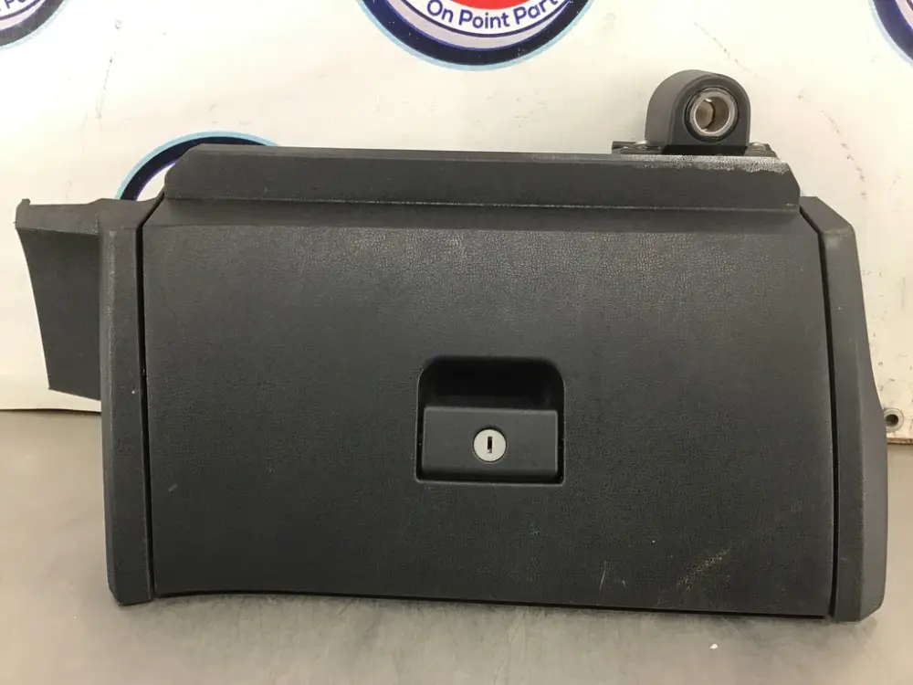 09-20 Nissan 370Z Right Glove Box Storage Dashboard 685001EA0A OEM 23BDSD7