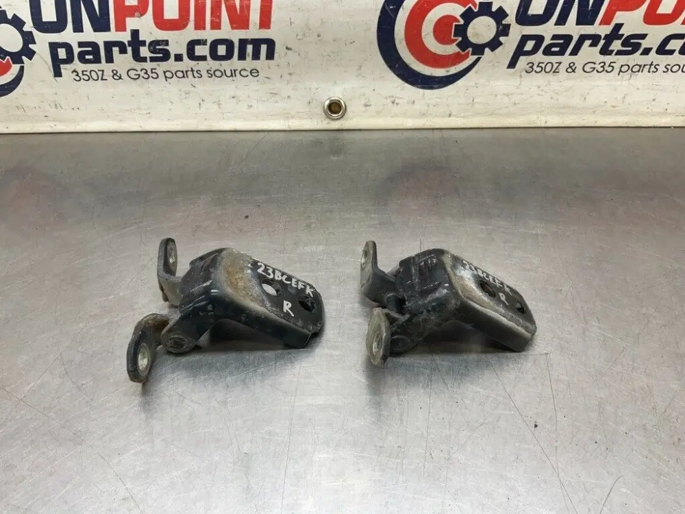 2003 Infiniti V35 G35 Passenger Driver Front Door Hinges OEM 23BCEFK