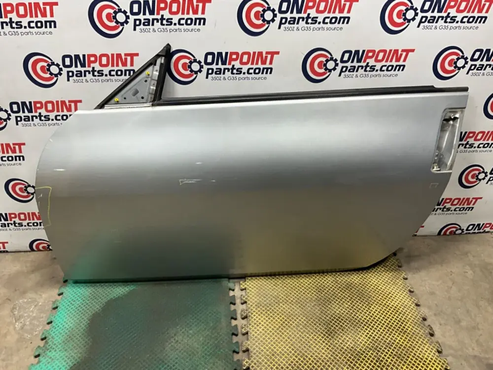 2004 Nissan Z33 350Z Driver Left Door Shell OEM 22BLCF1