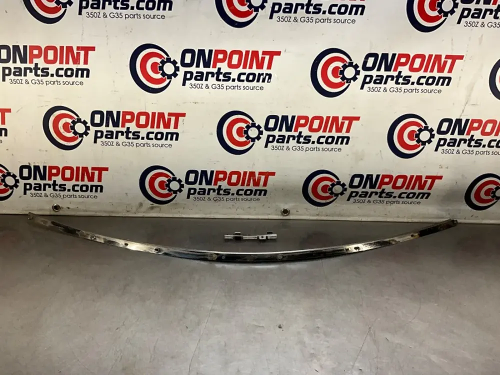 2007 Nissan Z33 350Z Driver Left Pillar Weatherstrip Retainer OEM 23BIZE2