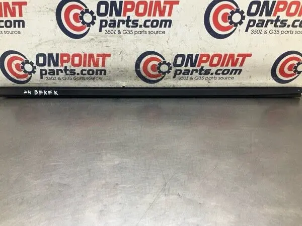 2008 Infiniti V36 G37 Front Passenger Door Window Felt Weatherstrip Oem 24Bfkfk