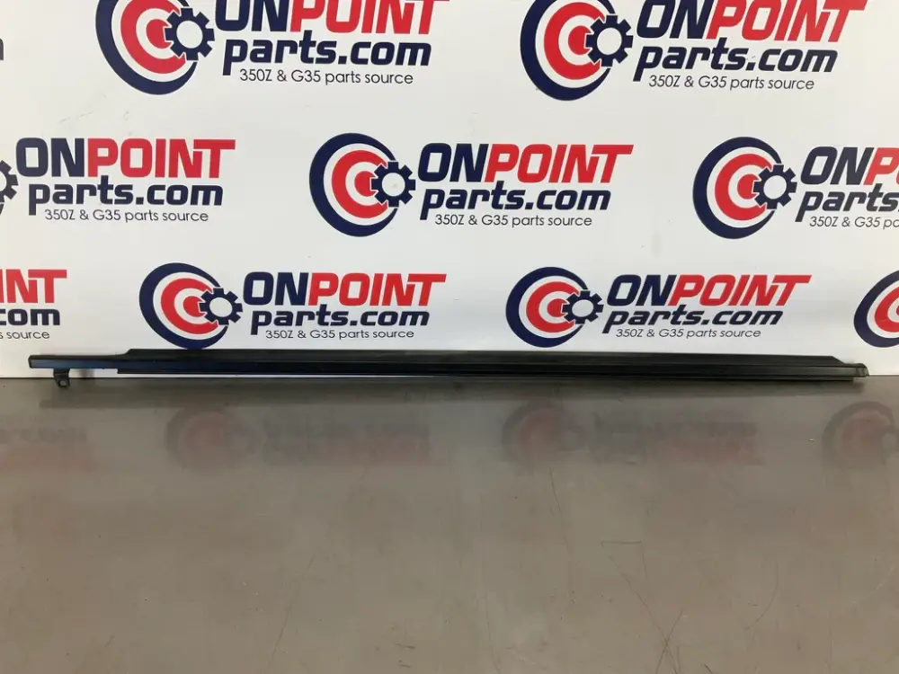 2008 Nissan 350Z Passenger Right Door Window Weatherstrip Moulding OEM 23BJMD3