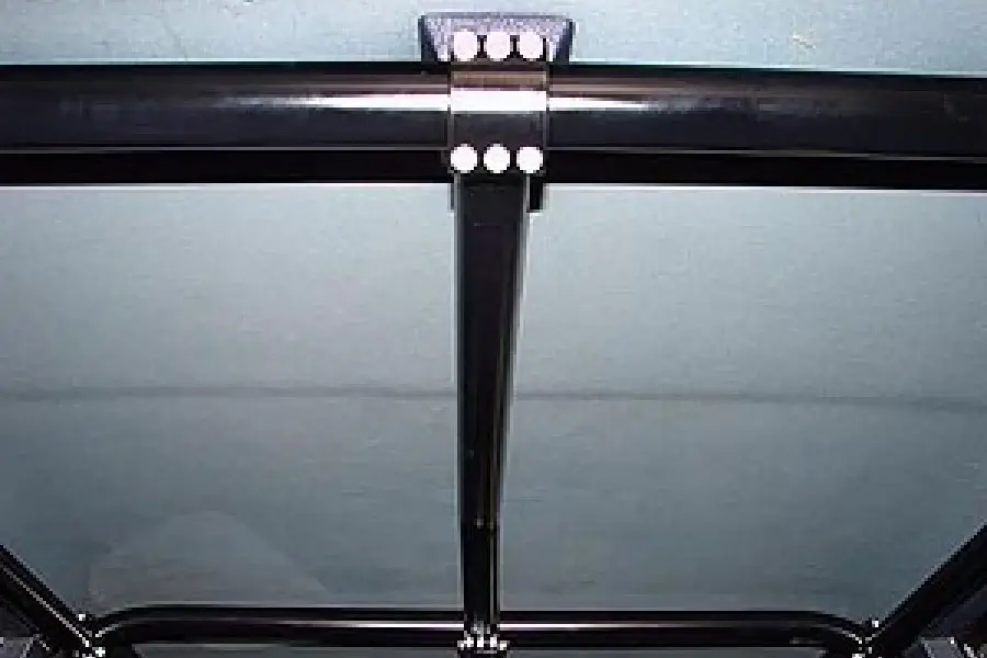Jeep CherokeeXJ Rock Tough 4x4 Front Overhead Center Bar