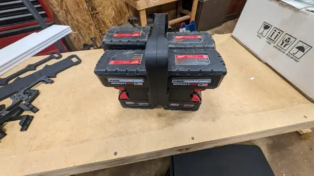 Caddy M18 Batteries x8 (RS-BC8)