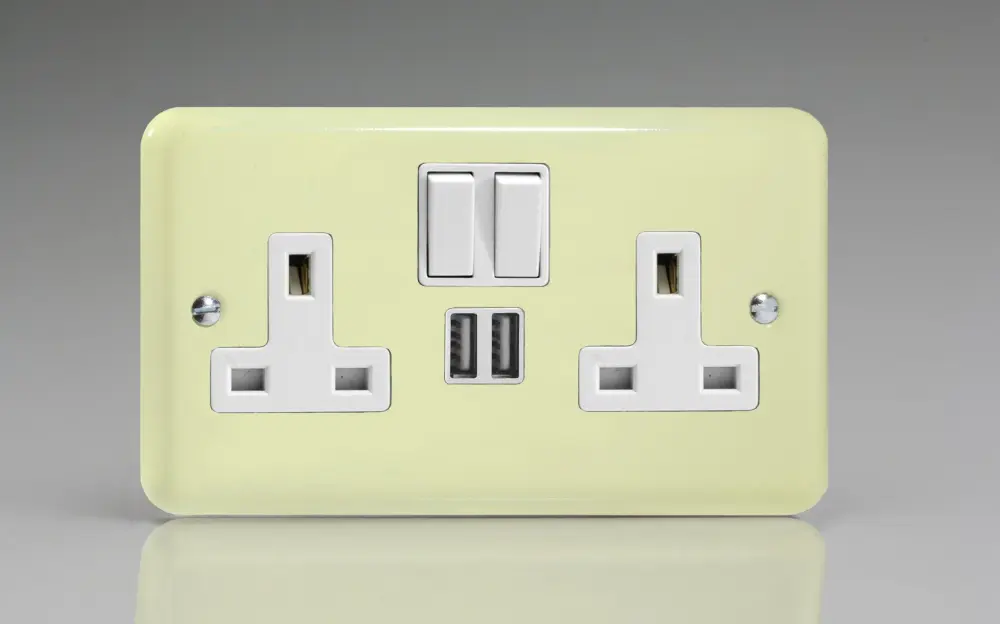 Varilight 2-Gang 13A Twin Pole Switched Plug Socket + 2 5V DC 2100mA USB Charging Ports White Chocolate XY5U2SW.WC