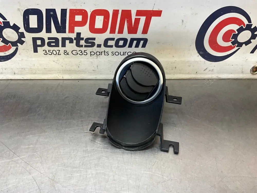 2004 Nissan Z33 350Z Passenger Right Door Vent Trim 80964 OEM 22BLCFE