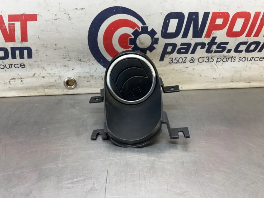 2005 Nissan Z33 350Z Passenger Right Door Vent 80964 OEM 24BHQEE