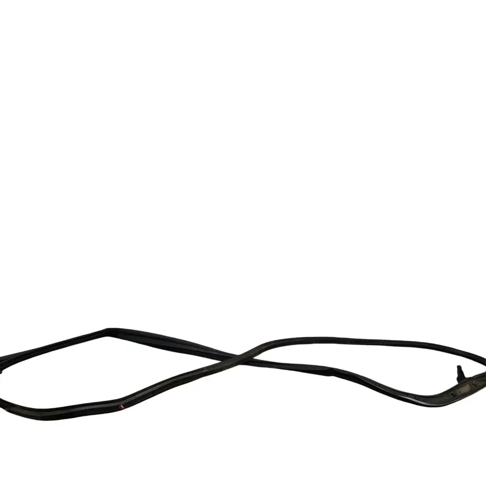 07-15 Infiniti G35 G37 RR RH Sedan Door Shell Weatherstrip 82830JK000 OEM IPG