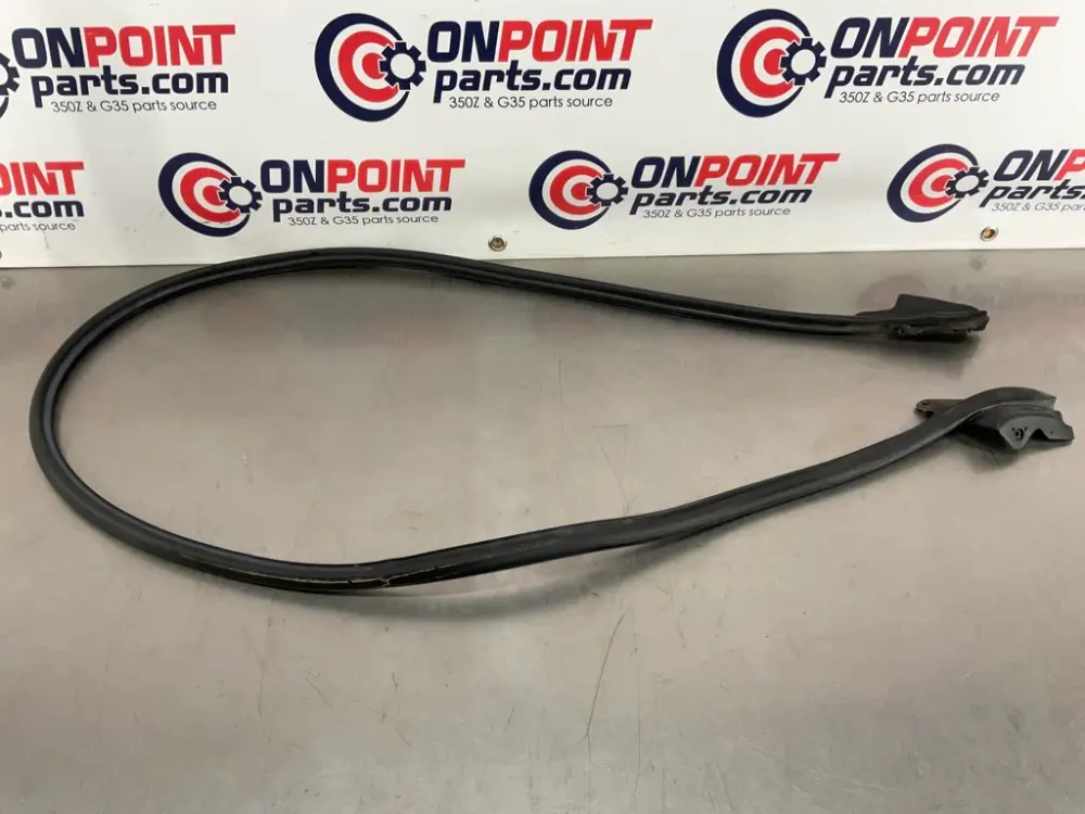 2008 Infiniti G37 Passenger Right Lower Door Shell Seal Weatherstrip OEM 22BK0DE