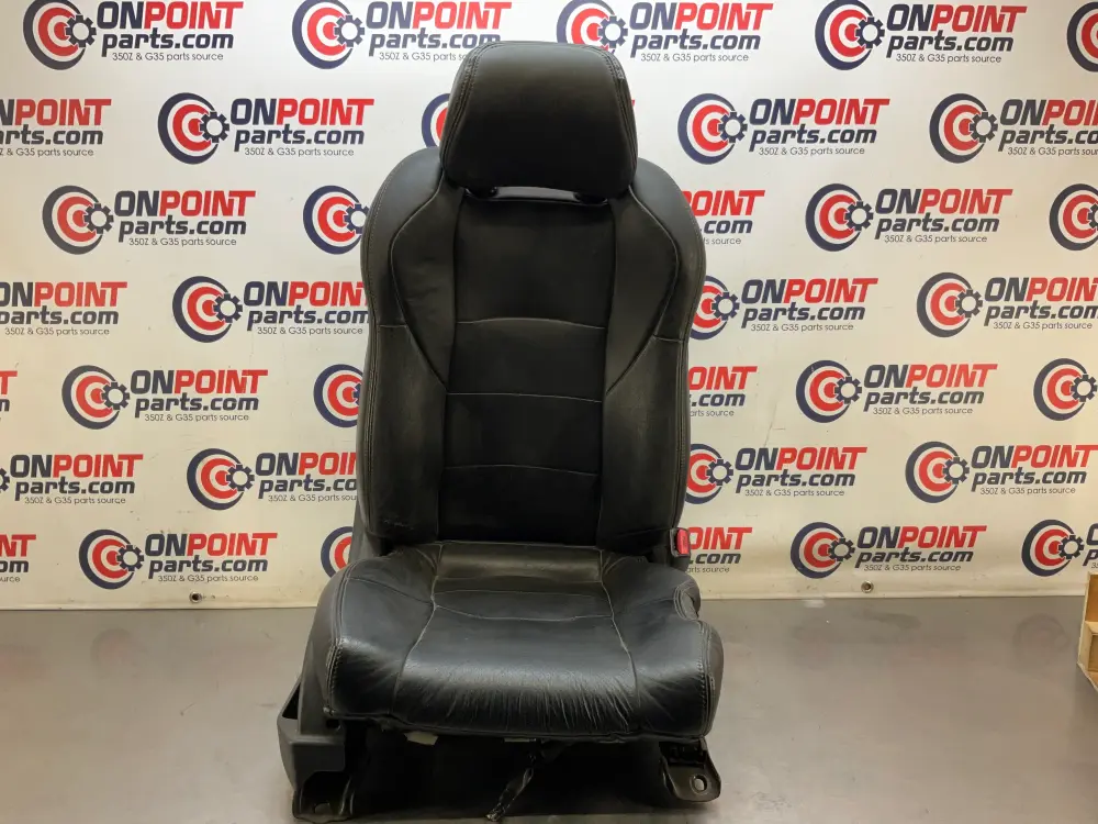 2005 Nissan 350Z Passenger Right Leather Power Seat OEM 25BF9D9