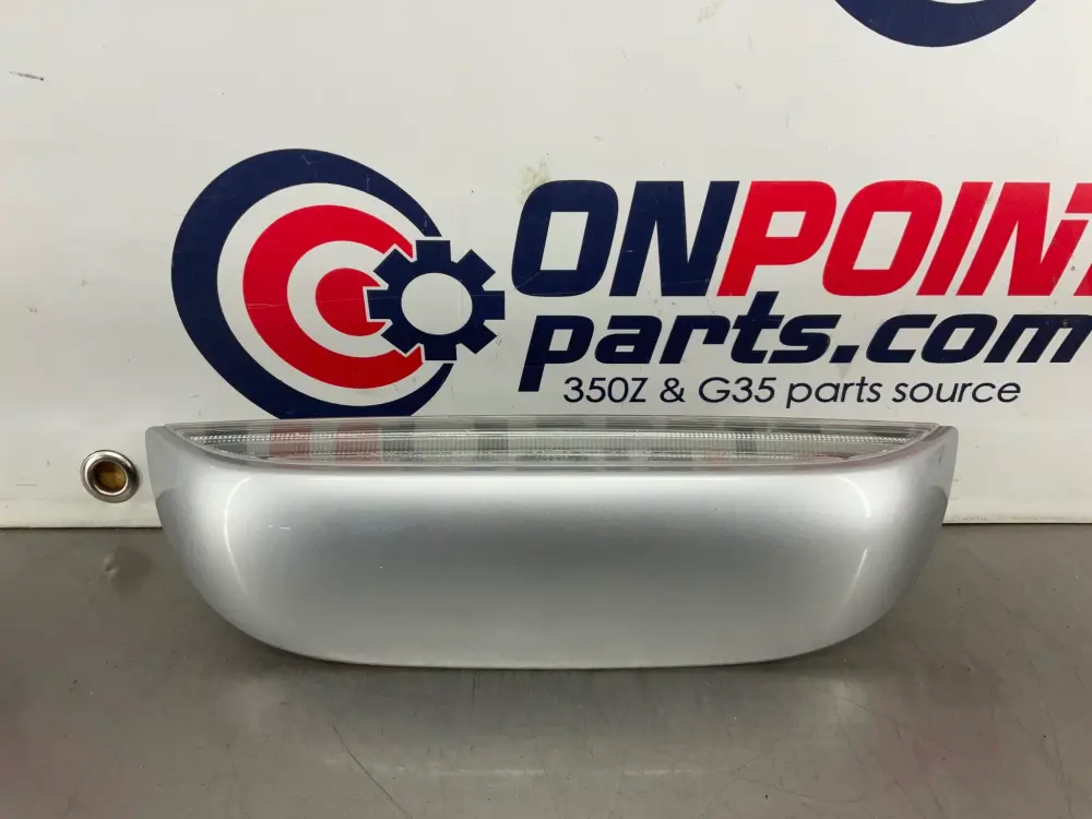 2006 Nissan 350Z Adaptable Rear Center Third Brake Light OEM 15BAJDE