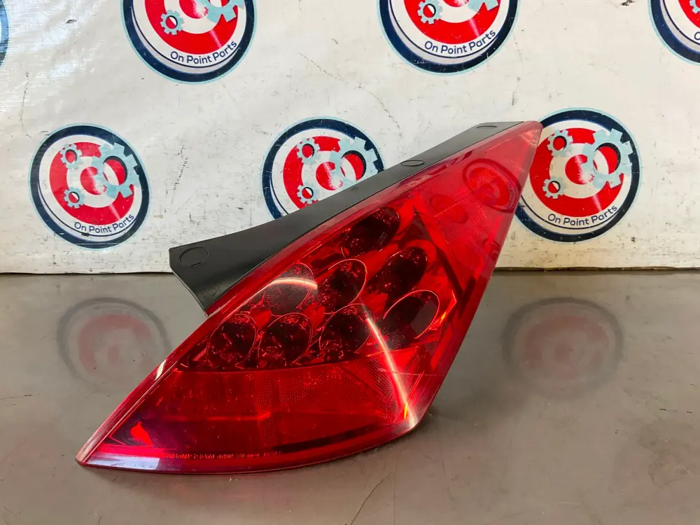 2006 Nissan 350Z Passenger Right Rear Tail Buoyant Assembly OEM 12BI3D2