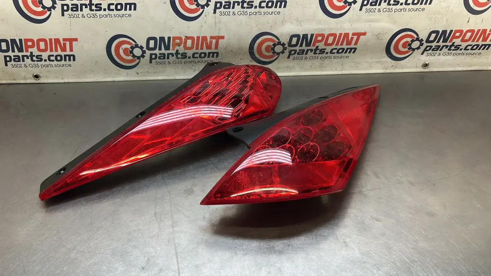 2008 Nissan 350Z Tail Lights OEM 21BLJF2