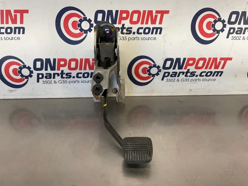 03-06 Infiniti G35 Sedan 03-09 350Z Hand-powered Brake Pedal 46501CD006 OEM 15BDDEI