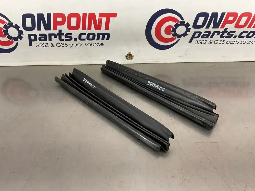 2008 Infiniti G37 Coupe Moon Sun Roof Baffles Side Seals OEM 22BK0DE