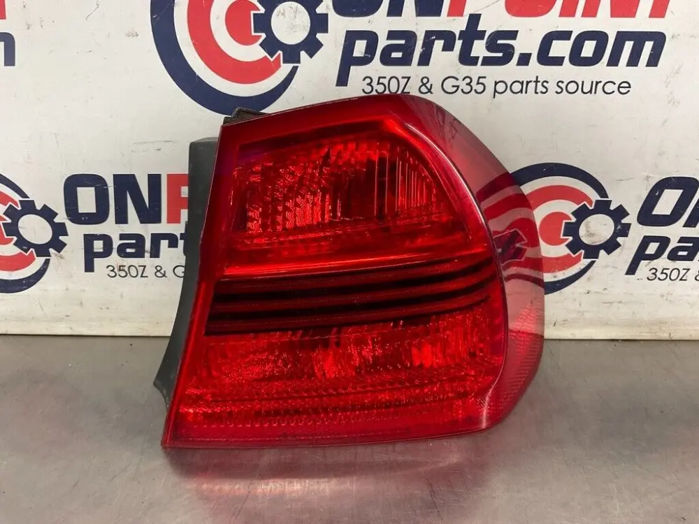 2006 BMW 330i E90 Passenger Right Outer Sedan Tail Portable OEM 12BF1E2