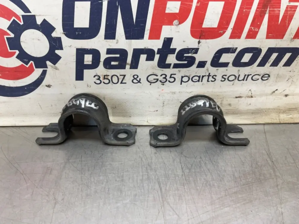 2007 Infiniti V35 G35 Rear Sway Bar Secure Brackets OEM 11BGYEC
