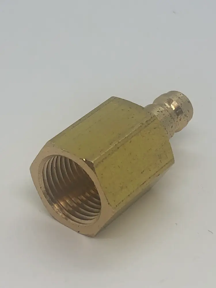 RV Tank 5/8-18 RH Female to 9mm QD Male Gas Adapter